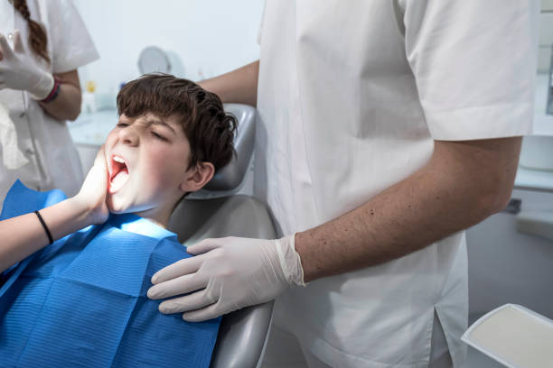 Best Emergency Broken Tooth Repair in Kennedy, CA